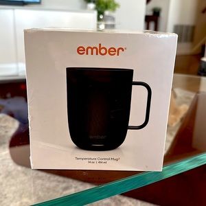 Ember Mug 2 (14 ounces) - new with tags